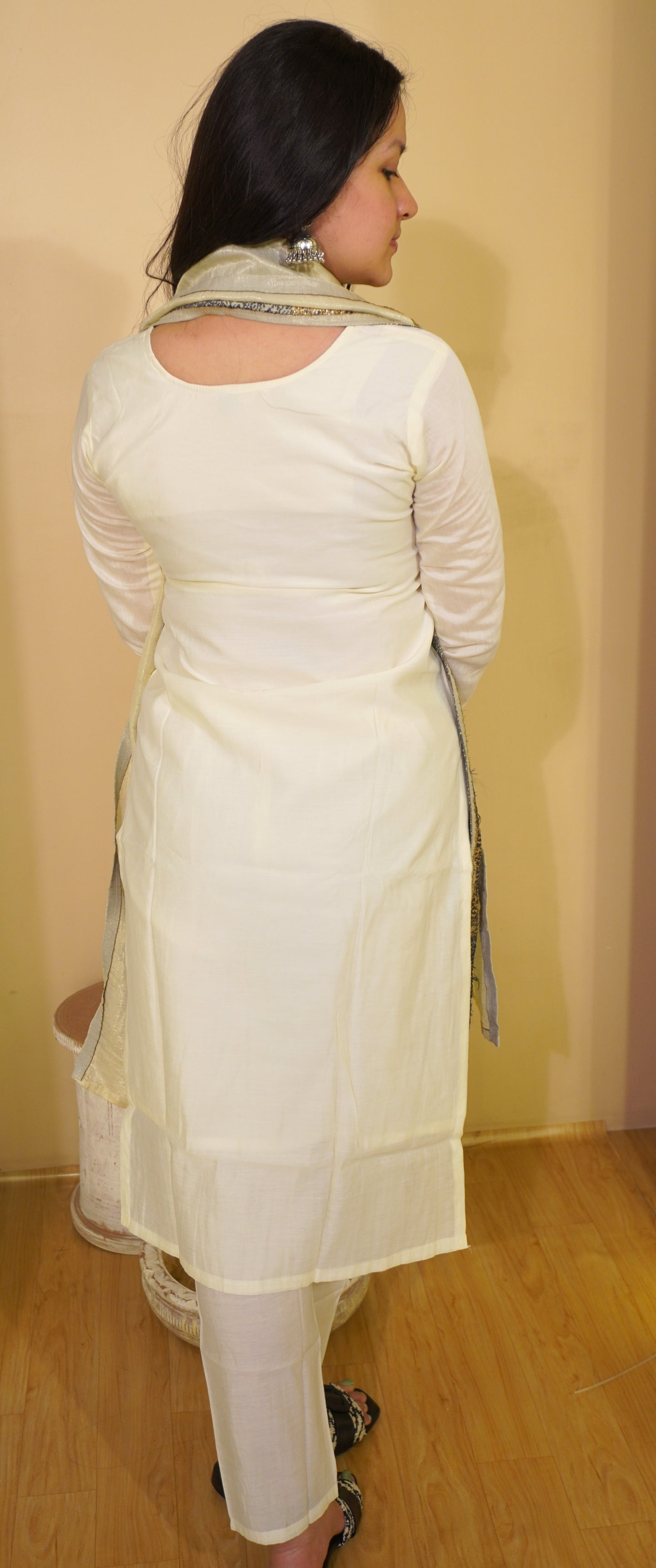 Rajsi Hans Ivory cotton kurta set.