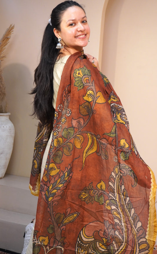 “Kesar Dhaga - Three piece suit set .