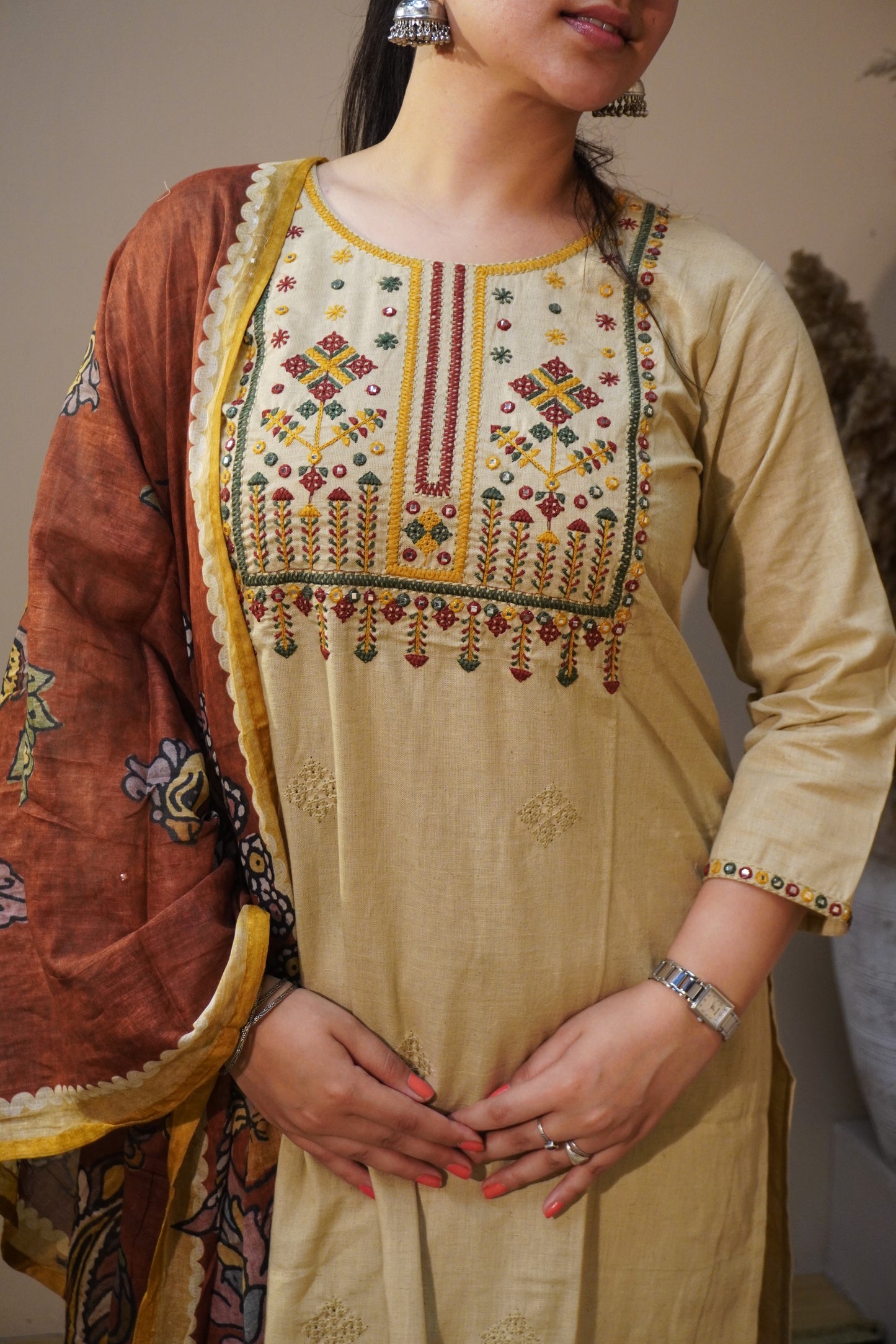 “Kesar Dhaga - Three piece suit set .